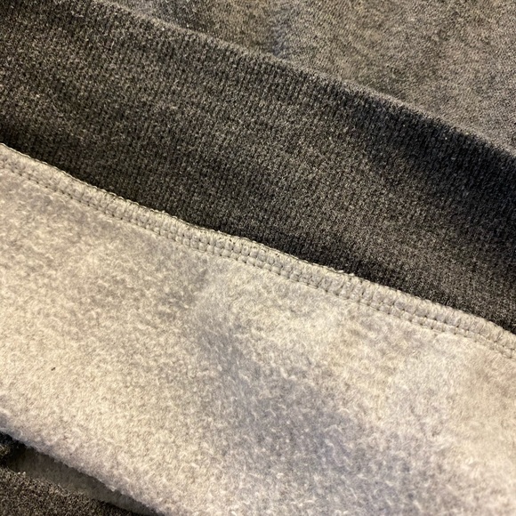 Grey hoodie with cat ears 🐱 - Picture 5 of 5